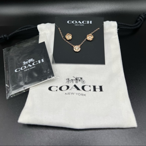 Nwt Coach Tea Rose necklace set - Picture 1 of 3